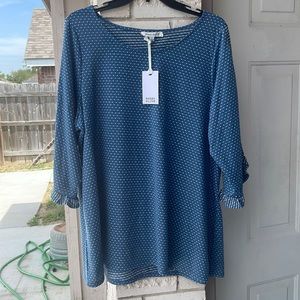 A blouse from the brand Rose+Olive, size 1x, and it is blue w/ white polka dots